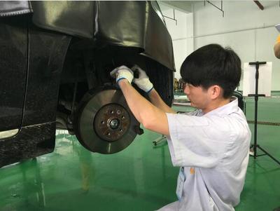 江苏省交通运输厅门户网站 运政新闻 南京市交通局维管处开展2016年度南京市职工职业(行业)技能大赛汽车维修工技能竞赛